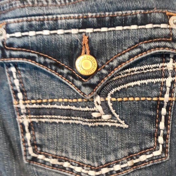 American Eagle Stretch Jean Shorts - Picture 2 of 6